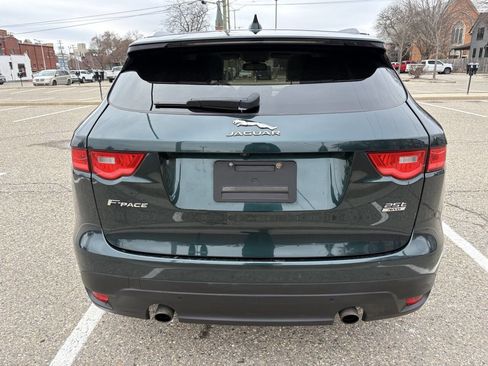 Used 2018 Jaguar F-PACE Prestige image 43