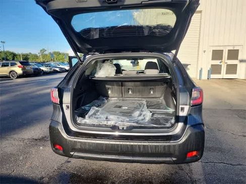 New 2025 Subaru Outback Premium image 29