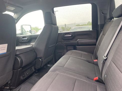 Used 2024 Chevrolet Silverado 2500 Custom w/ Custom Value Package AWD/4WD image 15