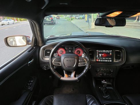 Used 2020 Dodge Charger SRT Hellcat w/ Harman/Kardon Audio Group RWD image 28