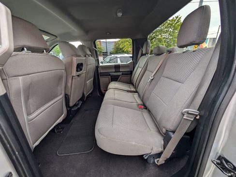 Used 2019 Ford F150 XLT image 17