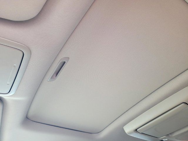 Used 2020 Honda Odyssey Touring image 14
