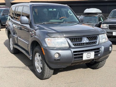 Used 2006 Mitsubishi Montero Limited AWD/4WD image 26