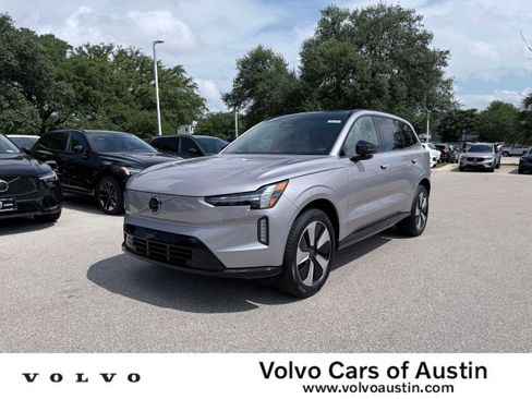 New 2026 Volvo EX90 Plus RWD image 1