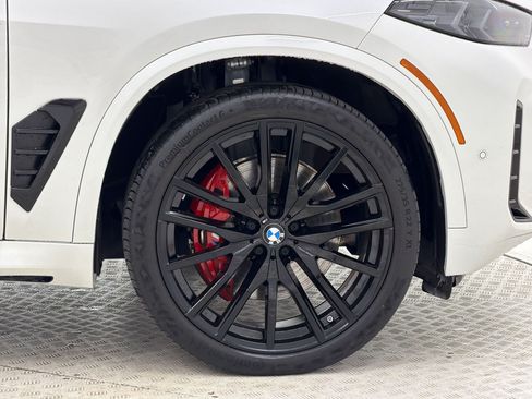 Used 2024 BMW X5 sDrive40i w/ M Sport Package RWD image 13