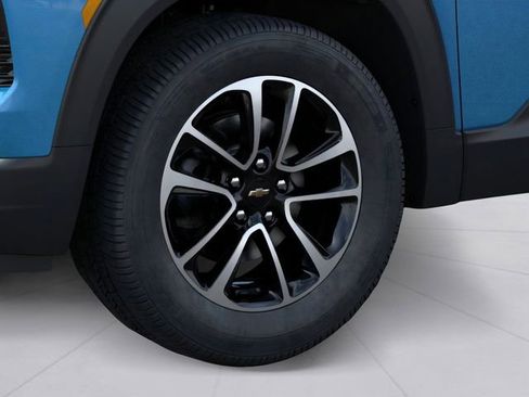New 2026 Chevrolet TrailBlazer LT w/ Convenience Package image 9