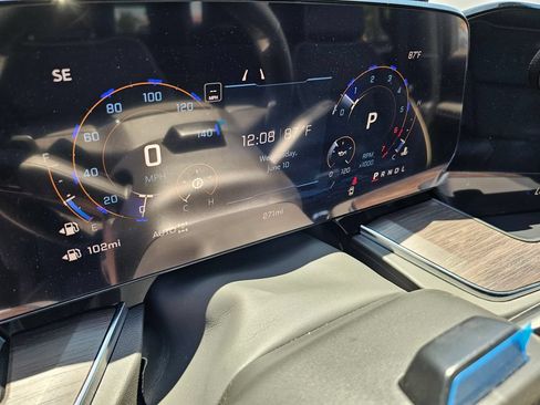 New 2026 Chevrolet Suburban Premier AWD/4WD image 27