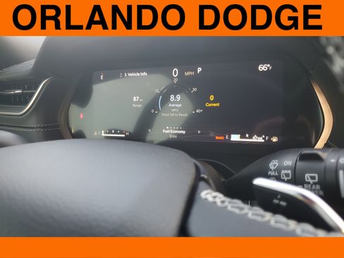 New 2025 Jeep Grand Cherokee L Limited w/ Black Appearance Package image 17