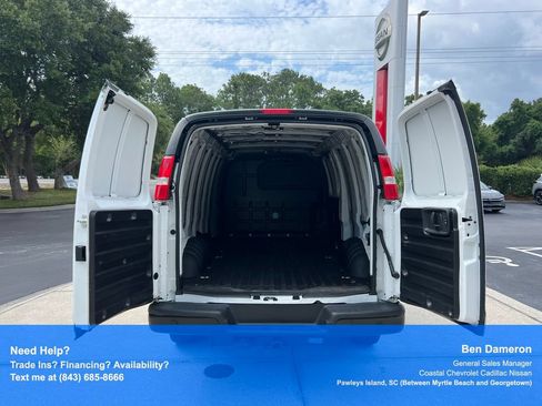 Used 2023 GMC Savana 2500 Extended w/ Driver Convenience Package RWD image 14