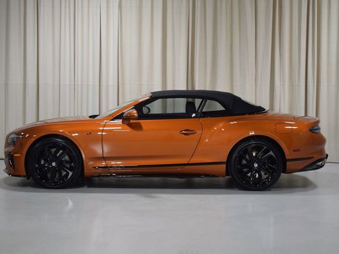 New 2026 Bentley Continental GTC AWD/4WD image 16