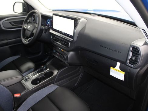 New 2025 Ford Bronco Sport Outer Banks image 27
