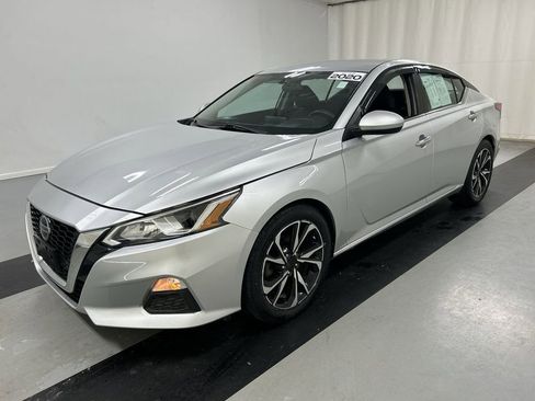 Used 2020 Nissan Altima 2.5 S FWD image 5