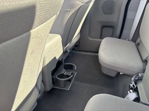 Used 2019 Nissan Frontier S image 24