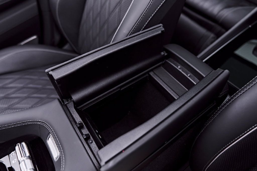 Used 2024 Mercedes-Benz Maybach GLS 600 4MATIC image 69