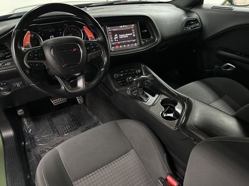 Used 2019 Dodge Challenger R/T Scat Pack w/ Widebody Package image 12