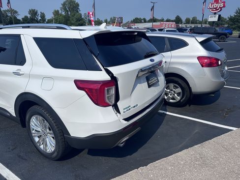 Used 2020 Ford Explorer Limited AWD/4WD image 30