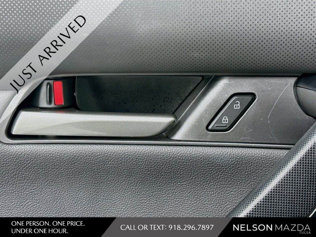 Used 2026 MAZDA CX-50 Meridian Edition w/ Weather Package AWD/4WD image 18