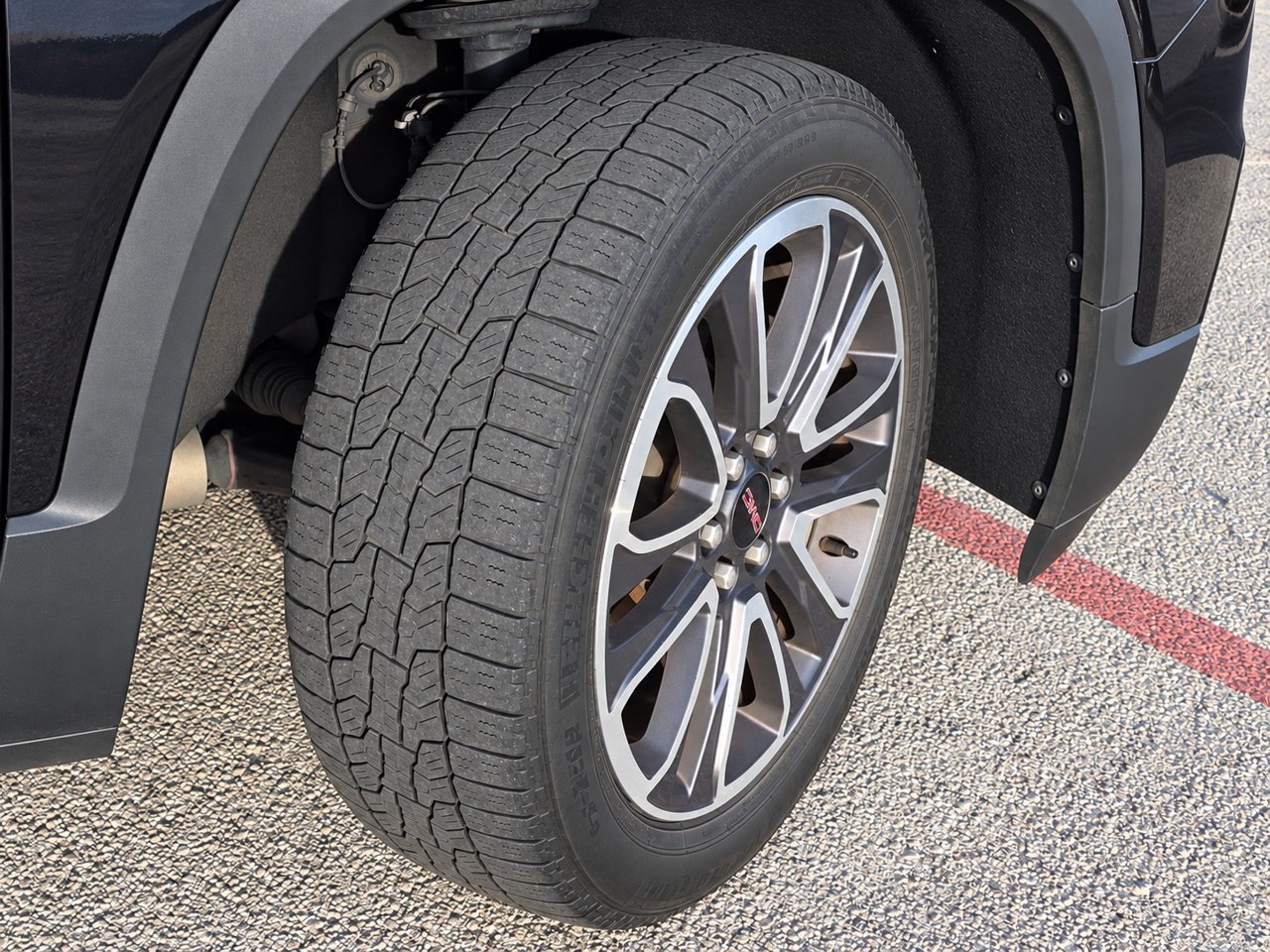 Used 2020 GMC Acadia AT4 w/ LPO, Floor Liner Package AWD/4WD image 9