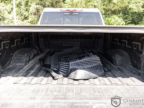 Used 2020 Chevrolet Silverado 3500 High Country AWD/4WD image 13