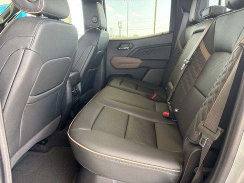 New 2026 GMC Canyon Denali AWD/4WD image 16