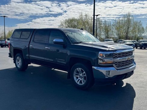 Used 2017 Chevrolet Silverado 1500 LT w/ All Star Edition AWD/4WD image 9