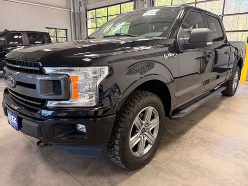 Used 2018 Ford F150 XLT w/ Equipment Group 301A Mid AWD/4WD image 4