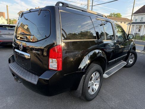 Used 2012 Nissan Pathfinder Silver AWD/4WD image 7