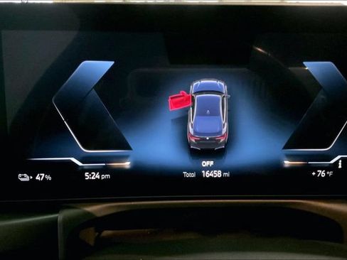 Used 2023 BMW i4 eDrive35 w/ Premium Package RWD image 9