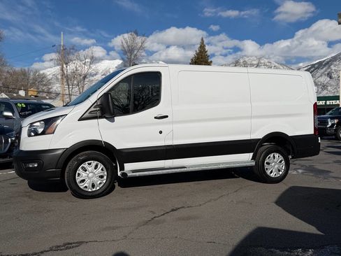 Used 2024 Ford Transit 250 Low Roof w/ Exterior Upgrade Package image 6