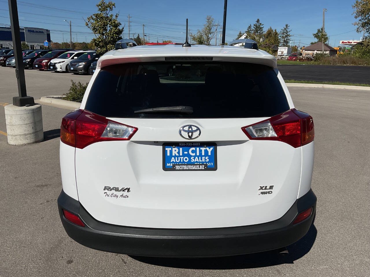 Used 2013 Toyota RAV4 XLE AWD/4WD image 6