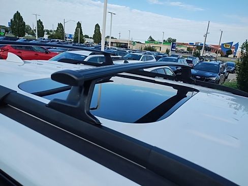 Used 2020 Chevrolet Traverse RS image 7