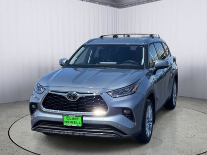 Used 2024 Toyota Highlander Limited