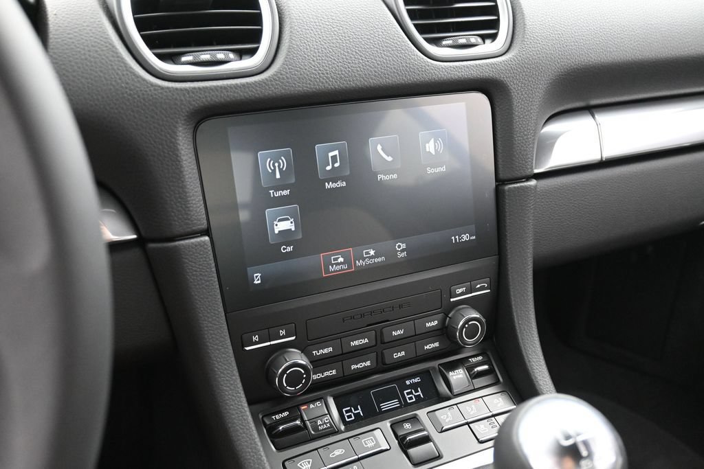 Certified 2024 Porsche 718 Cayman RWD image 21