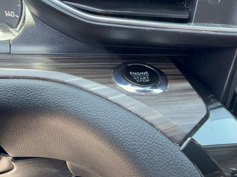 Certified 2023 Ford Explorer Limited w/ Limited Technology Package image 25