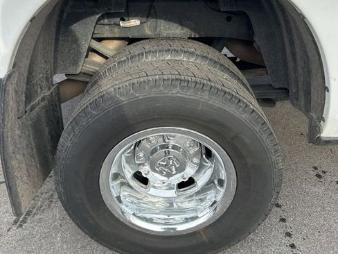 Used 2023 RAM 3500 Big Horn w/ Level 1 Equipment Group image 20