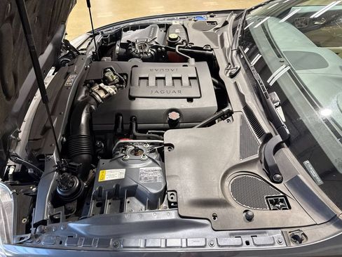 Used 2007 Jaguar XK Coupe RWD image 62