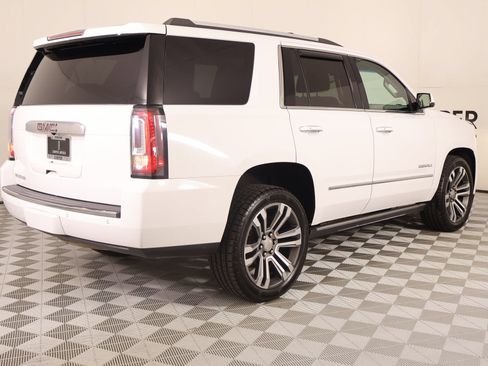 Used 2018 GMC Yukon Denali w/ Denali Ultimate Package AWD/4WD image 24