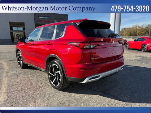 Used 2024 Mitsubishi Outlander SE image 7