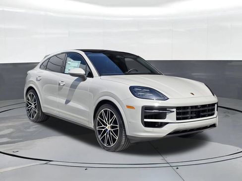 New 2026 Porsche Cayenne Coupe AWD/4WD image 6