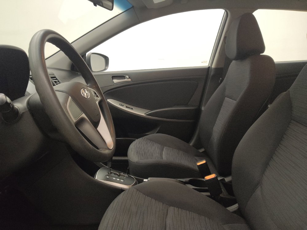 Used 2017 Hyundai Accent SE FWD image 17