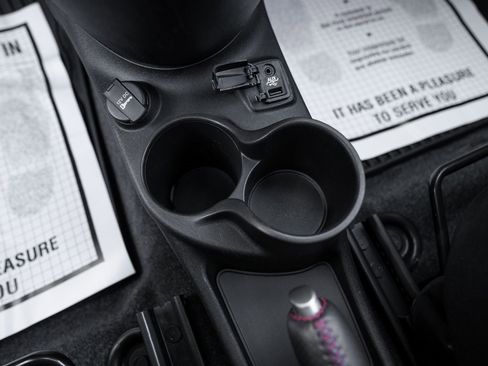 Used 2015 FIAT 500 Abarth w/ Comfort/Convenience Group image 19