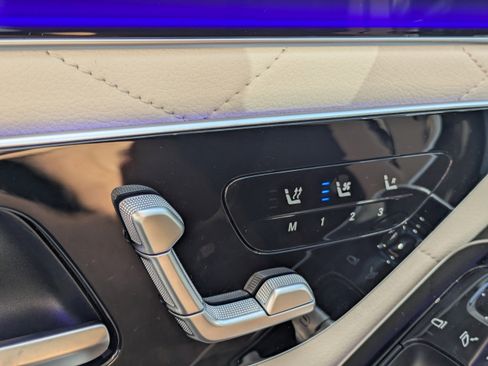 New 2026 Mercedes-Benz S 580e 4MATIC Sedan image 26