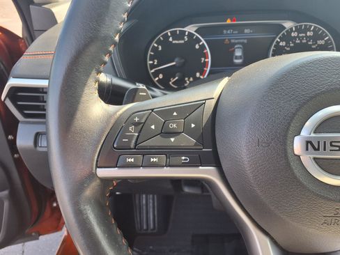 Used 2022 Nissan Altima 2.5 SR AWD/4WD image 13