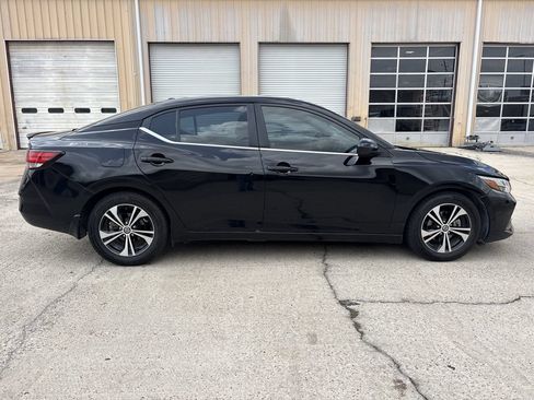 Used 2023 Nissan Sentra SV FWD image 4
