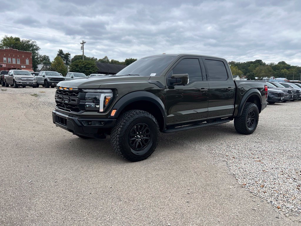 Used 2026 Ford F150 Raptor AWD/4WD image 4