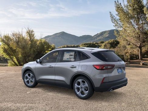 New 2026 Ford Escape ST-Line w/ Tech Pack #1 image 4