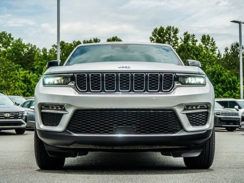 Used 2024 Jeep Grand Cherokee Limited 4xe AWD/4WD image 8