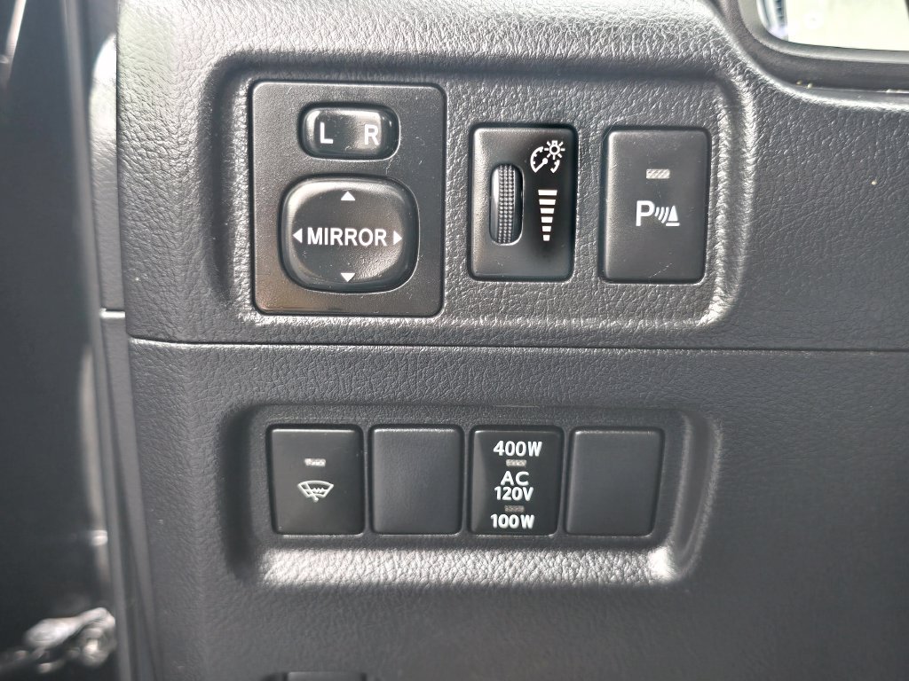 Used 2014 Toyota 4Runner Limited AWD/4WD image 22