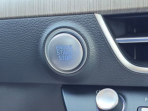 Certified 2025 Hyundai Sonata Limited image 30