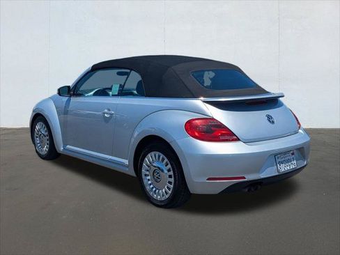 Used 2015 Volkswagen Beetle 1.8T FWD image 3